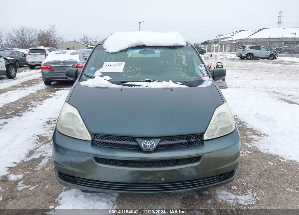 2004 TOYOTA SIENNA CE VIN: 5TDZA23C34S133750