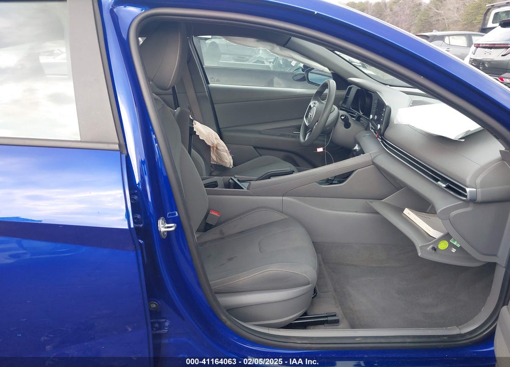 2021 HYUNDAI ELANTRA VIN: KMHLM4AG1MU163187