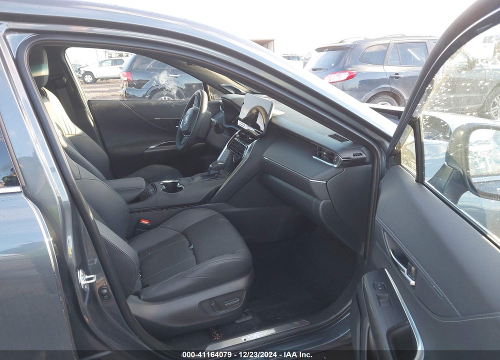 2024 TOYOTA VENZA VIN: JTEAAAAH3RJ180069