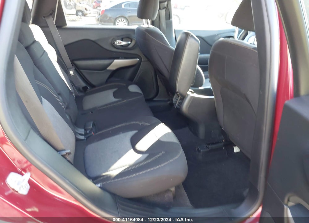 2017 JEEP CHEROKEE VIN: 1C4PJLAB4HW577233