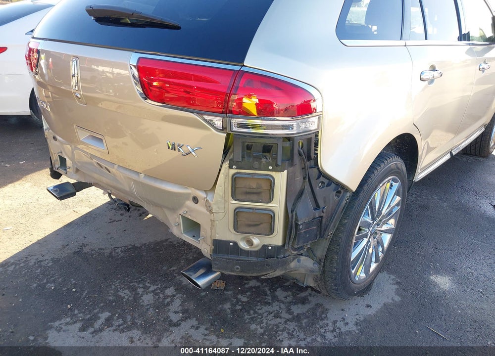 2011 LINCOLN MKX VIN: 2LMDJ6JK6BBJ03877