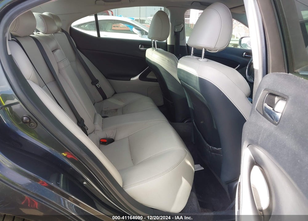2011 LEXUS IS 250 VIN: JTHBF5C23B5148648