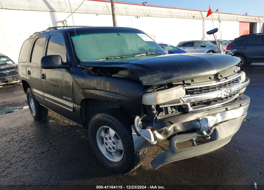 2001 CHEVROLET TAHOE LS VIN: 1GNEC13T71R176136