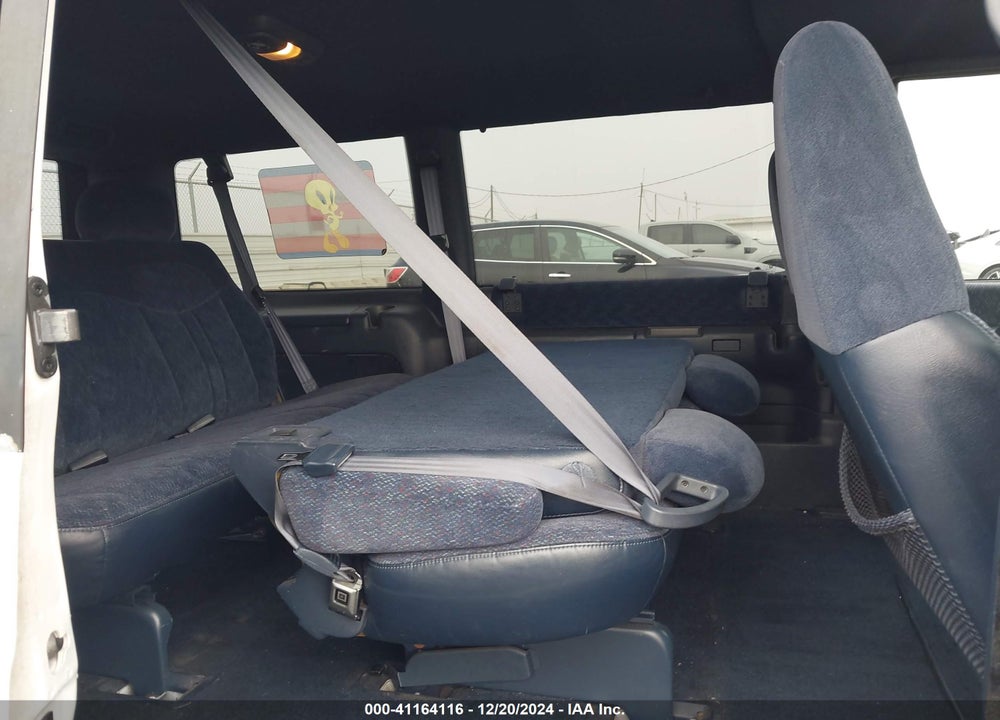 1996 CHEVROLET ASTRO VIN: 1GNDM19W1TB115693
