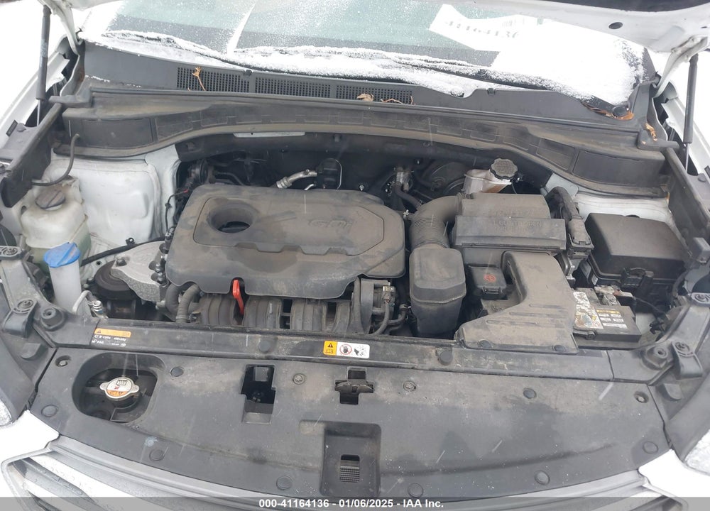 2017 HYUNDAI SANTA FE SPORT 2.4L VIN: 5NMZUDLBXHH020090