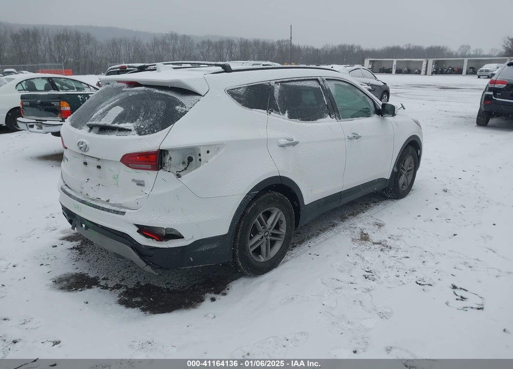 2017 HYUNDAI SANTA FE SPORT 2.4L VIN: 5NMZUDLBXHH020090