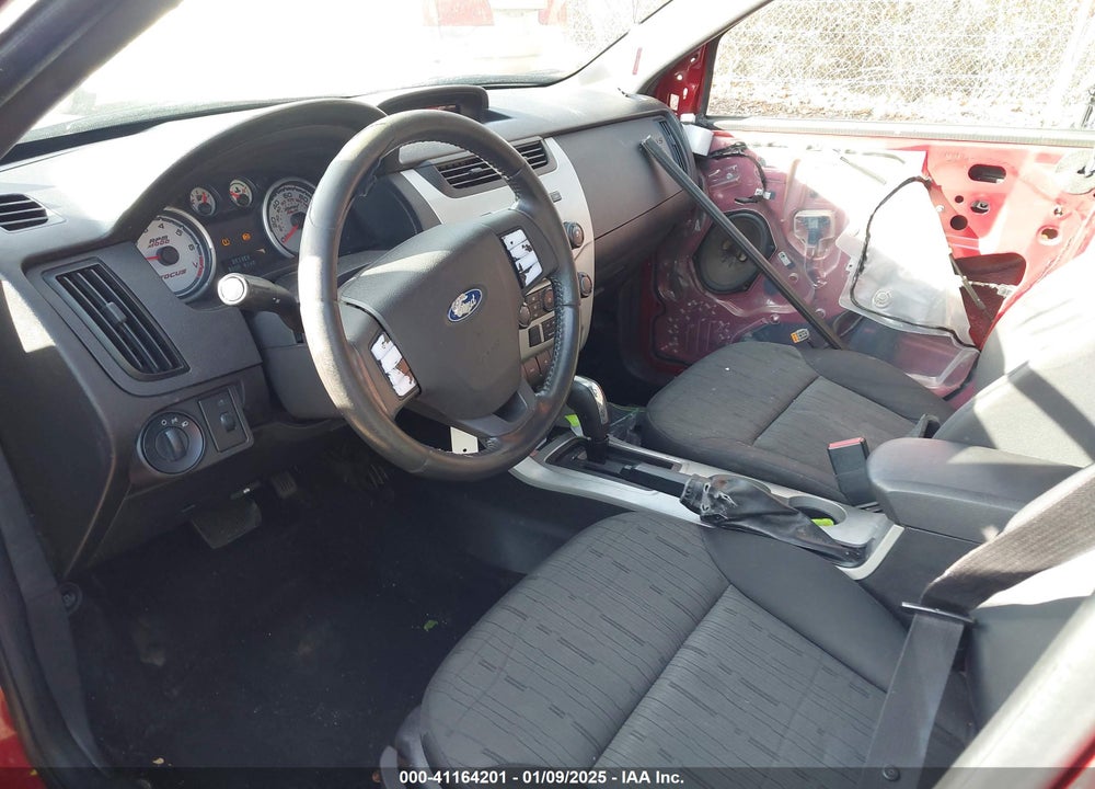 2011 FORD FOCUS VIN: 1FAHP3FN2BW118740