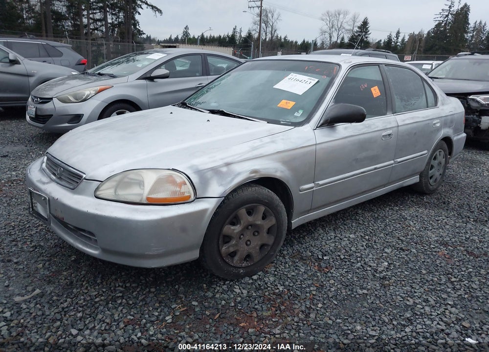 1998 HONDA CIVIC LX VIN: 1HGEJ6677WL018370