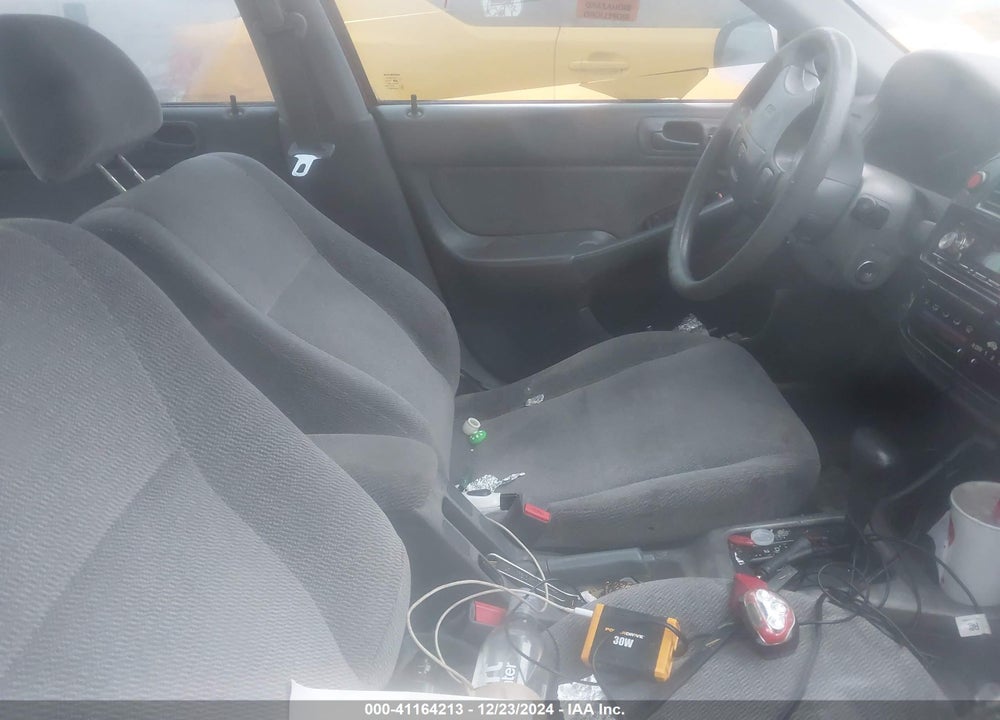 1998 HONDA CIVIC LX VIN: 1HGEJ6677WL018370