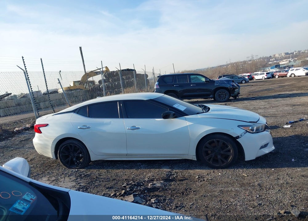 2017 NISSAN MAXIMA 3.5 S VIN: 1N4AA6AP3HC360265