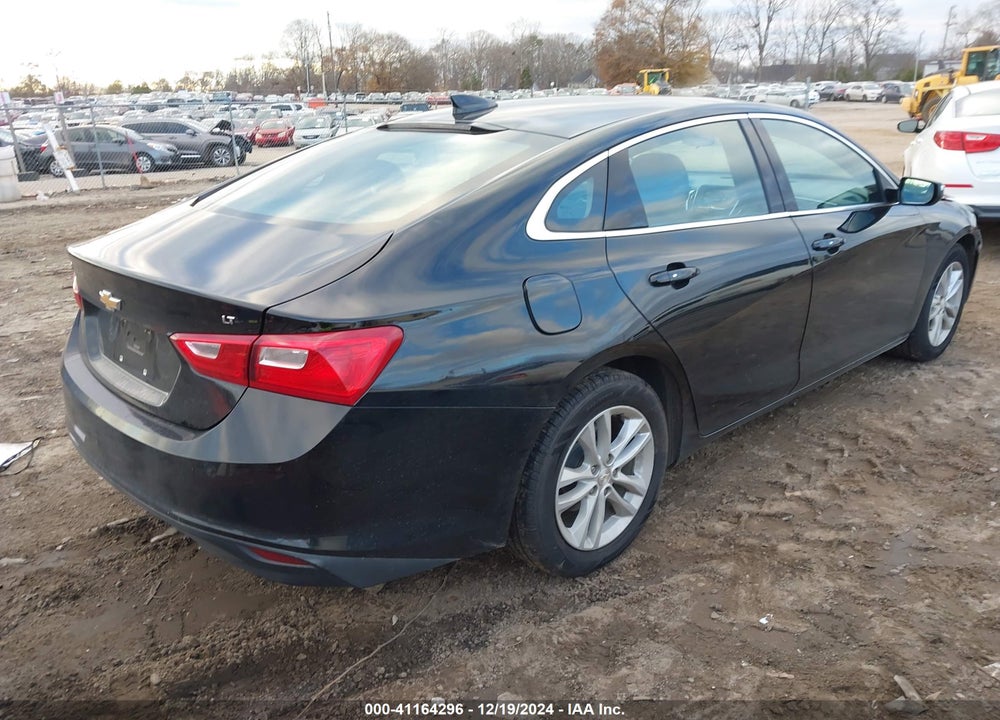 2018 CHEVROLET MALIBU VIN: 1G1ZD5ST2JF144270