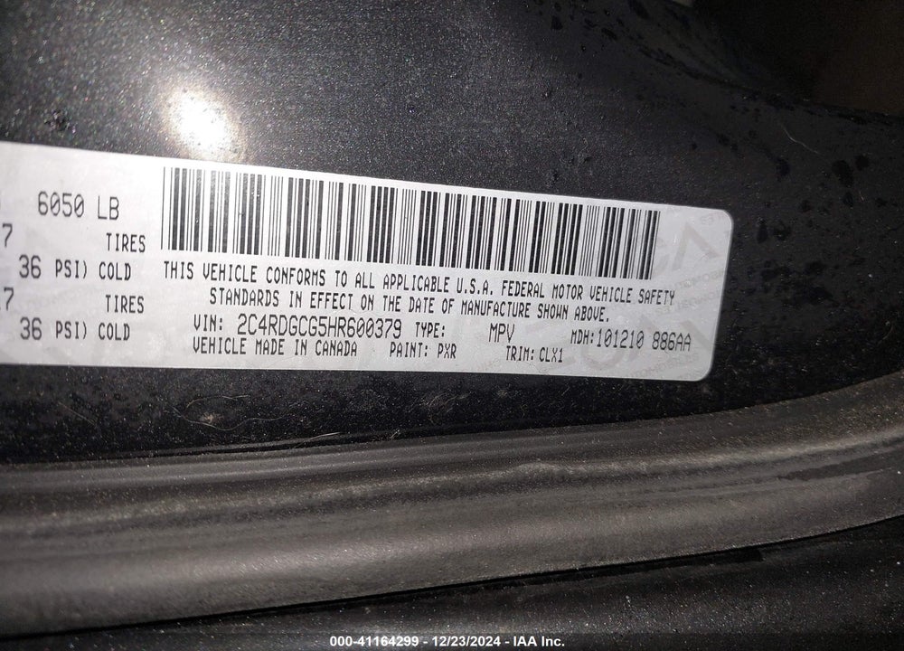 2017 DODGE GRAND CARAVAN VIN: 2C4RDGCG5HR600379