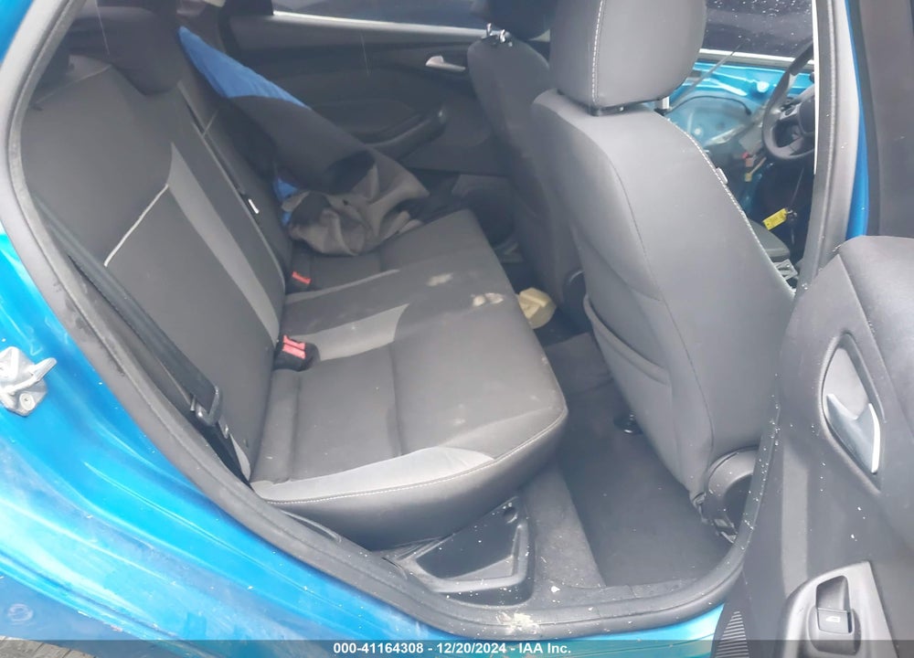 2014 FORD FOCUS SE VIN: 1FADP3F23EL217304