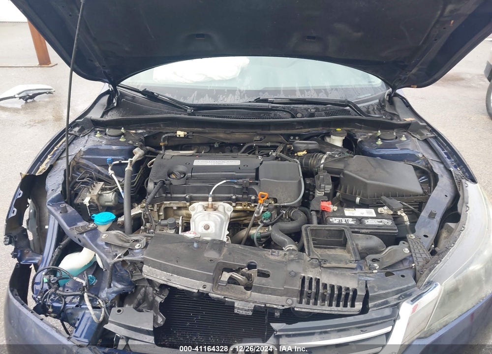 2015 HONDA ACCORD LX VIN: 1HGCR2F38FA261705