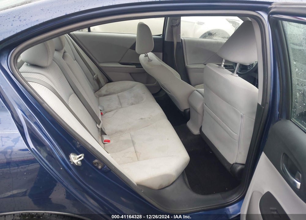 2015 HONDA ACCORD LX VIN: 1HGCR2F38FA261705