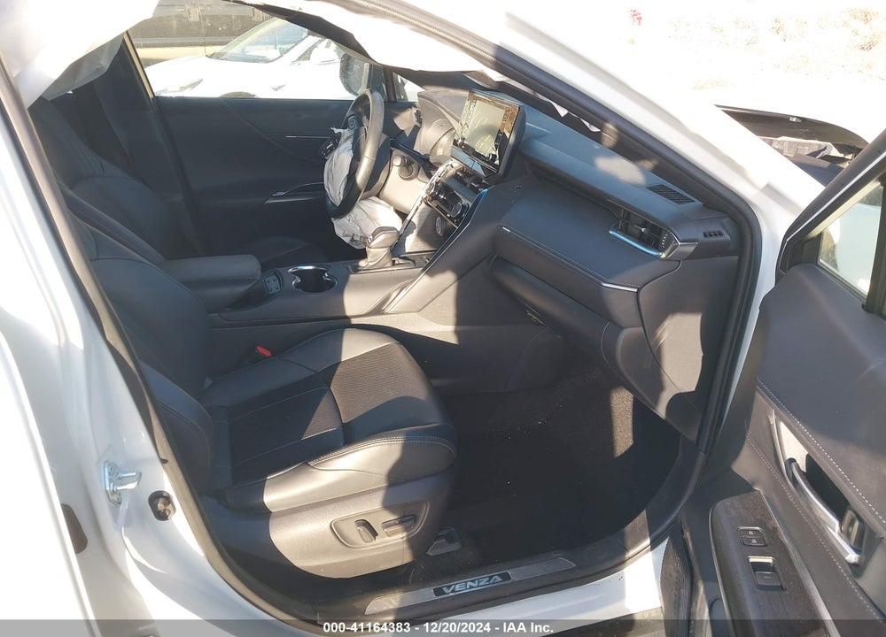 2021 TOYOTA VENZA XLE VIN: JTEAAAAH3MJ029628