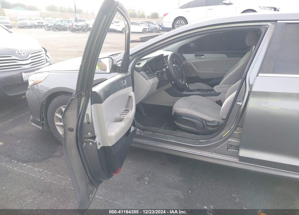 2018 HYUNDAI SONATA SE VIN: 5NPE24AF0JH692503