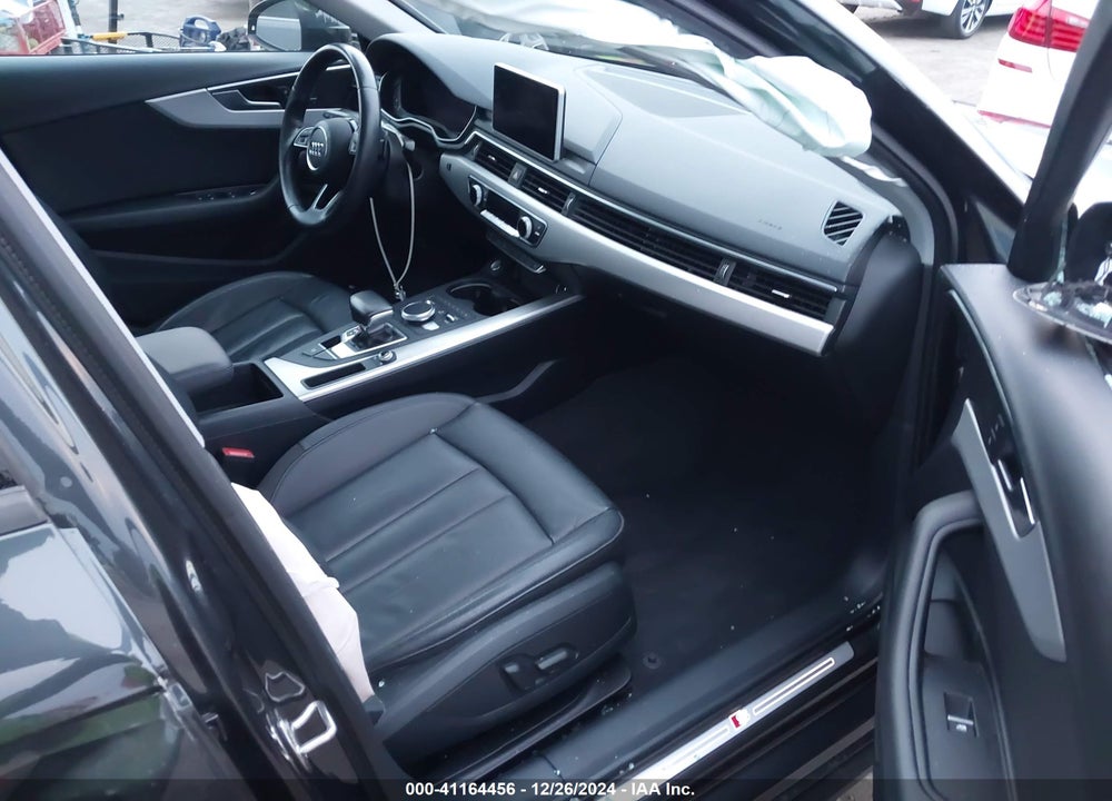 2018 AUDI A4 VIN: WAUKMAF45JA214522