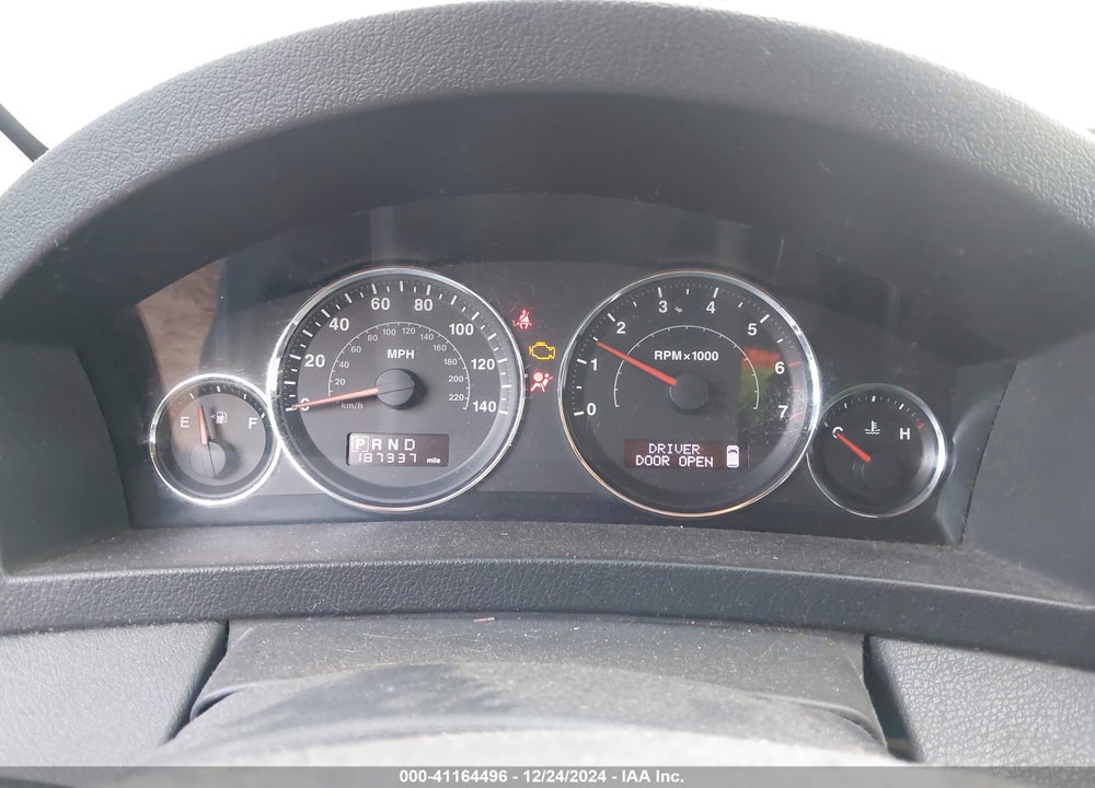 2010 JEEP GRAND CHEROKEE LAREDO VIN: 1J4PR4GK5AC147573
