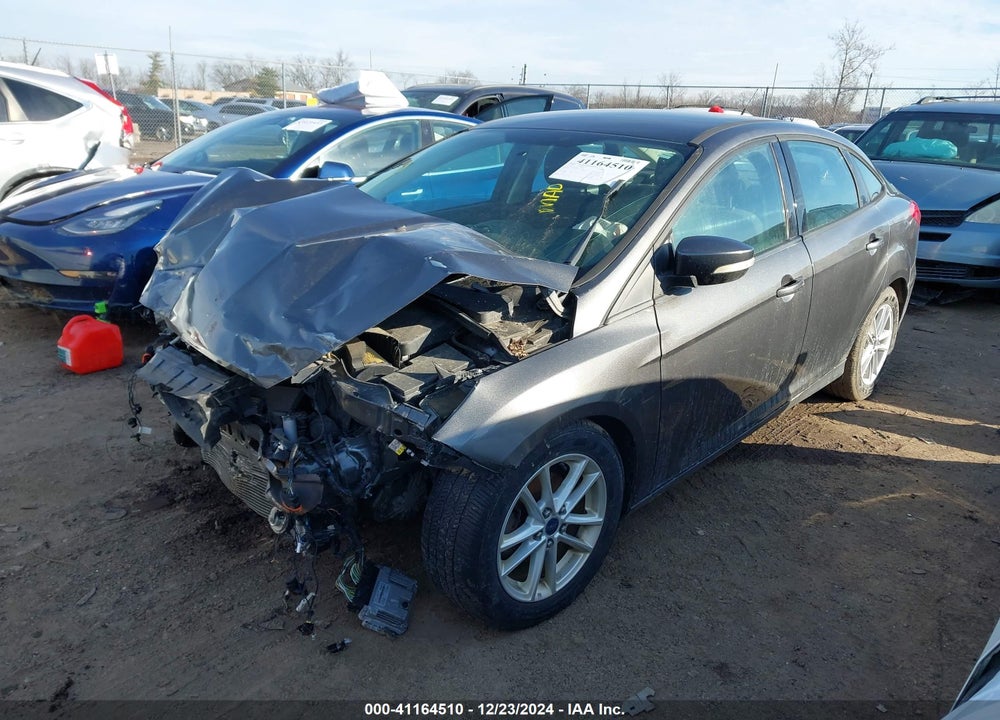 2015 FORD FOCUS SE VIN: 1FADP3F29FL383747