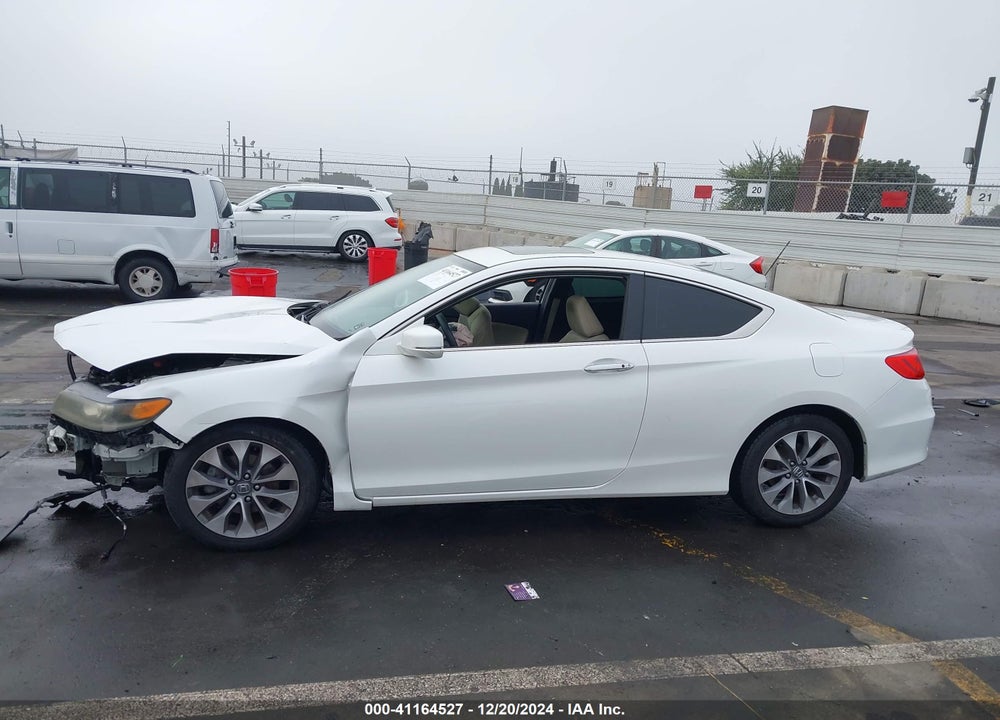 2015 HONDA ACCORD EX VIN: 1HGCT1B74FA009521