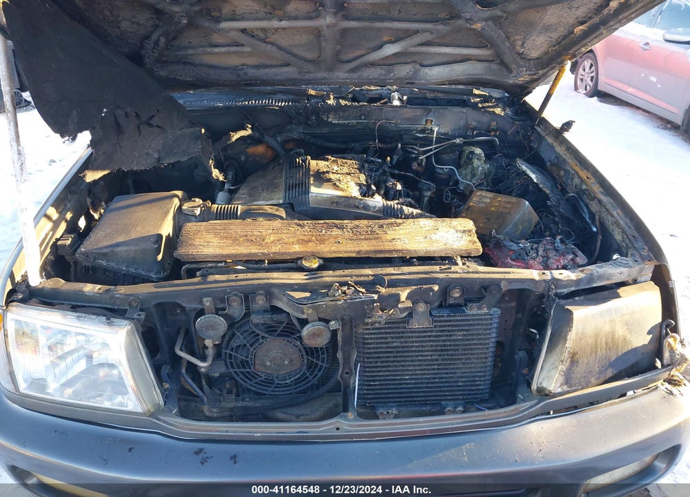 1999 TOYOTA LAND CRUISER VIN: JT3HT05JXX0058823