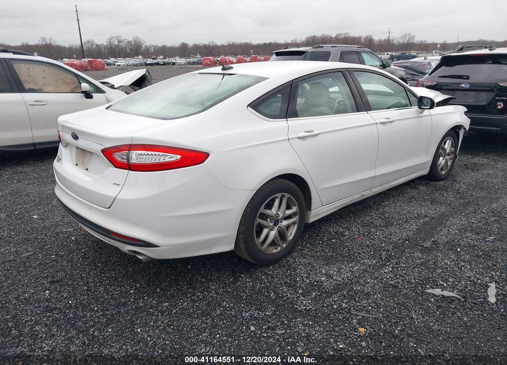 2016 FORD FUSION SE VIN: 3FA6P0H77GR210151