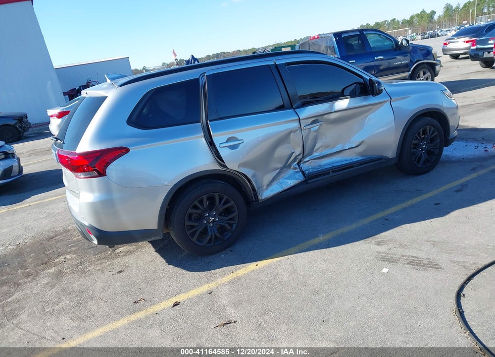 2019 MITSUBISHI OUTLANDER LE VIN: JA4AD3A39KZ028990