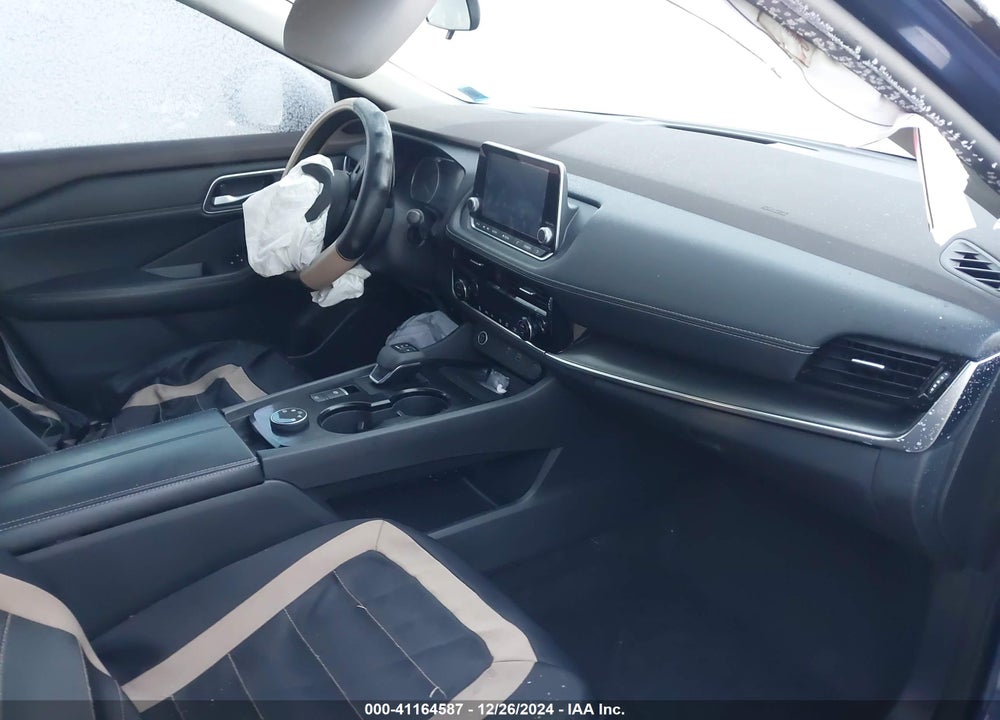 2021 NISSAN ROGUE SV INTELLIGENT AWD VIN: 5N1AT3BB0MC757797