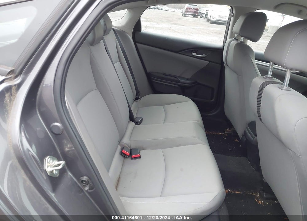 2016 HONDA CIVIC VIN: 19XFC2F51GE219700