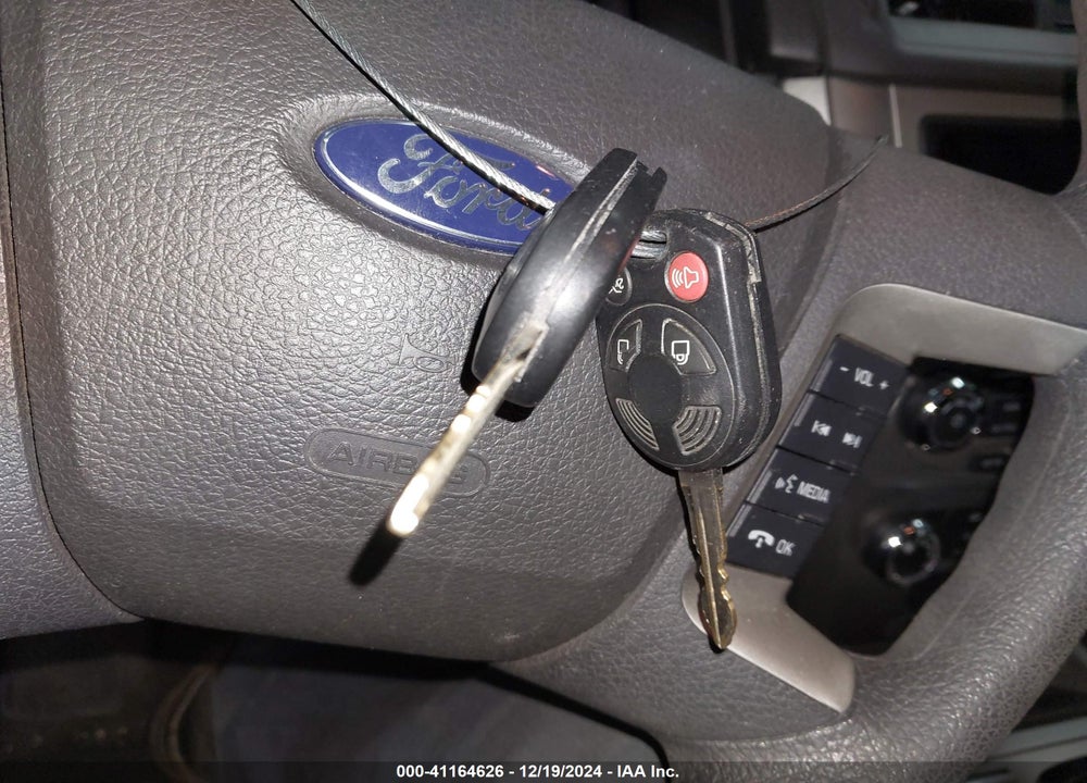 2010 FORD FUSION SE VIN: 3FAHP0HA1AR116133