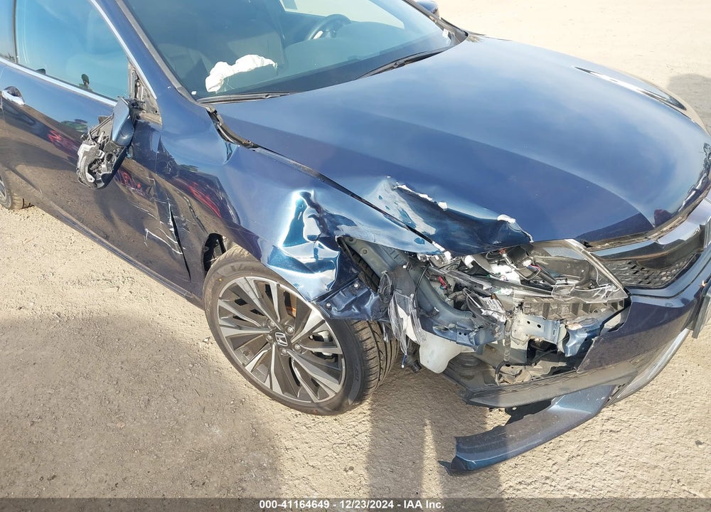 2016 HONDA ACCORD VIN: 1HGCT1B71GA008327