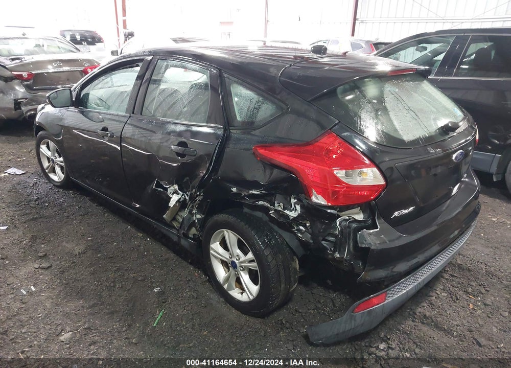 2014 FORD FOCUS SE VIN: 1FADP3K27EL458448