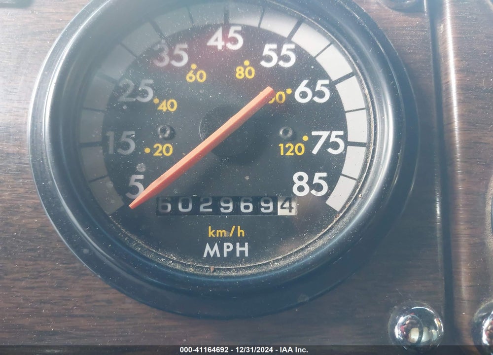 1996 FREIGHTLINER CONVENTIONAL FLD120 VIN: 1FV8F0Y93TH677705