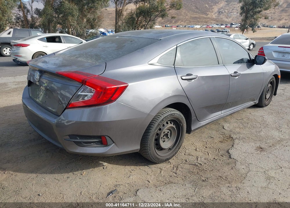 2016 HONDA CIVIC VIN: 19XFC2F58GE204319