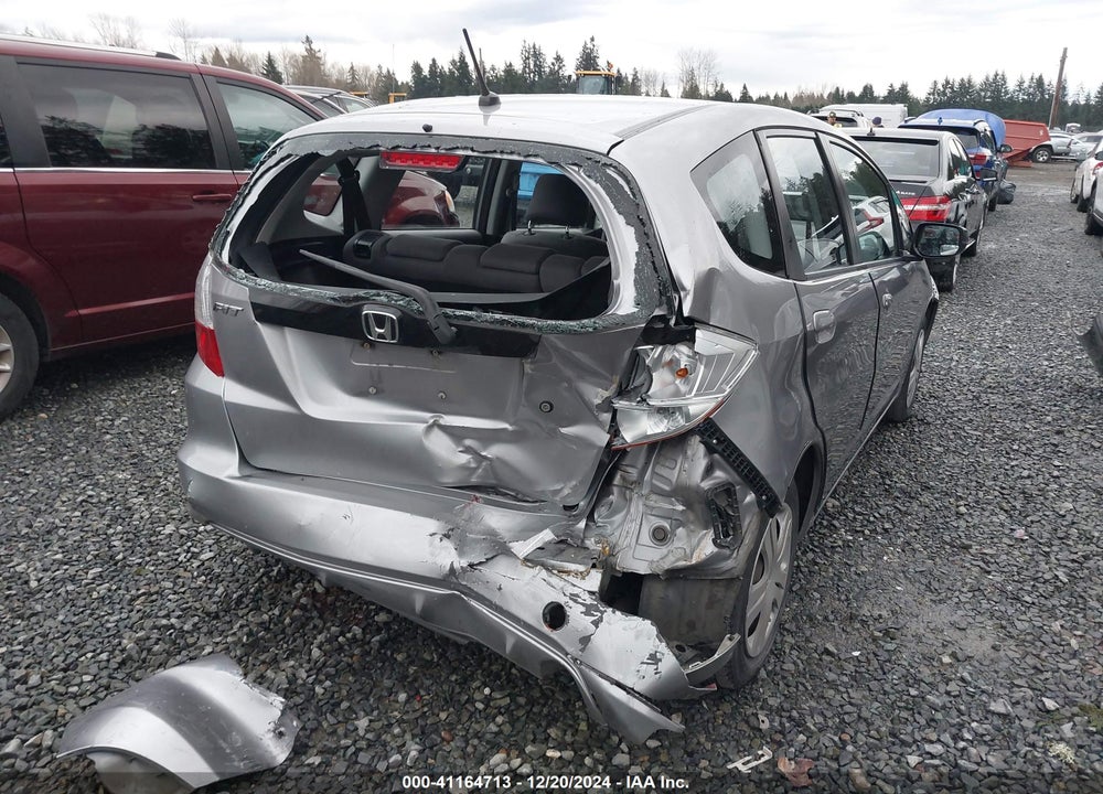 2009 HONDA FIT VIN: JHMGE88279S027829