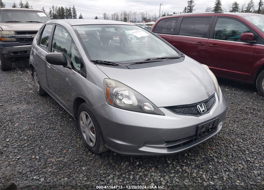 2009 HONDA FIT VIN: JHMGE88279S027829