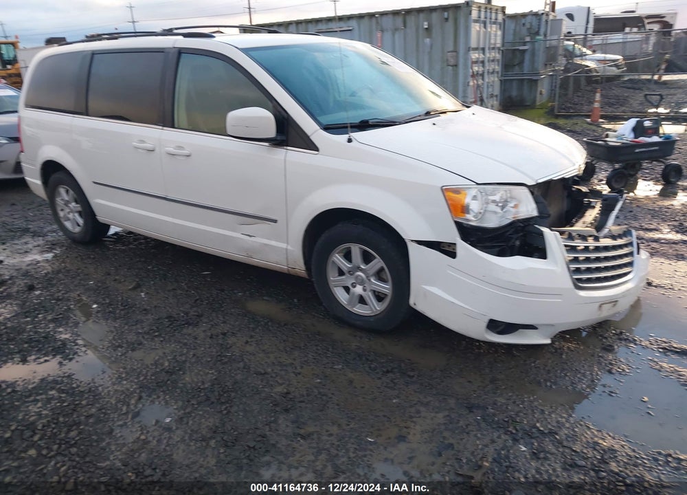 2010 CHRYSLER TOWN & COUNTRY TOURING VIN: 2A4RR5DX8AR136475