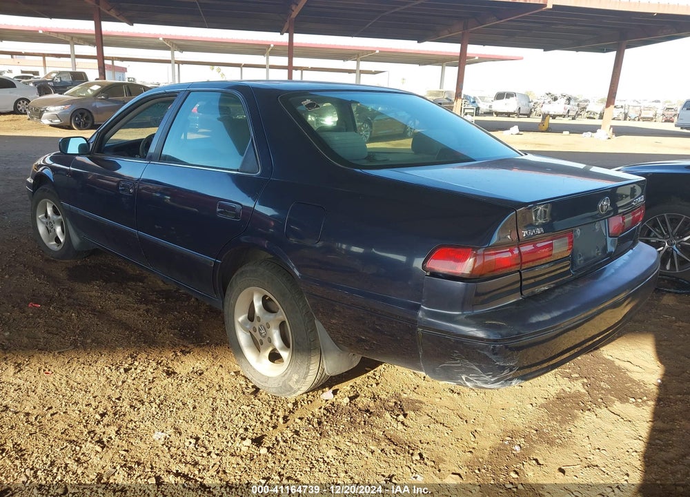1998 TOYOTA CAMRY LE VIN: JT2BG22K3W0244435