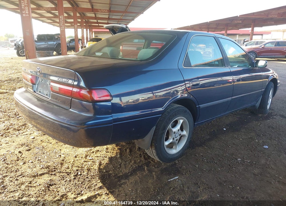 1998 TOYOTA CAMRY LE VIN: JT2BG22K3W0244435