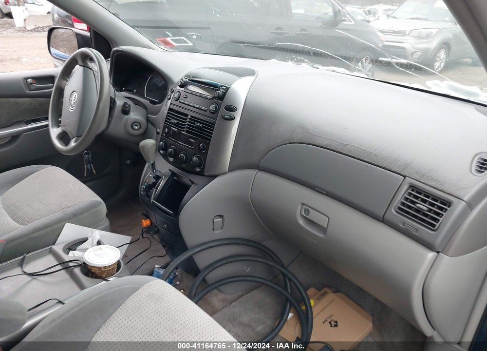 2006 TOYOTA SIENNA LE VIN: 5TDZA23C66S563680