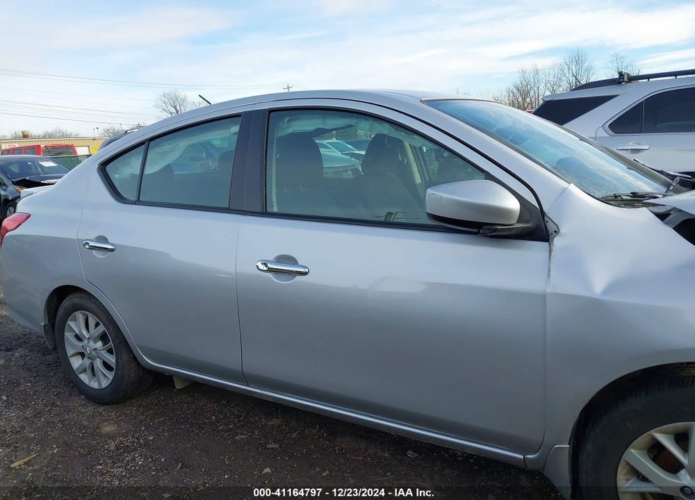 2019 NISSAN VERSA 1.6 SV VIN: 3N1CN7AP6KL819221