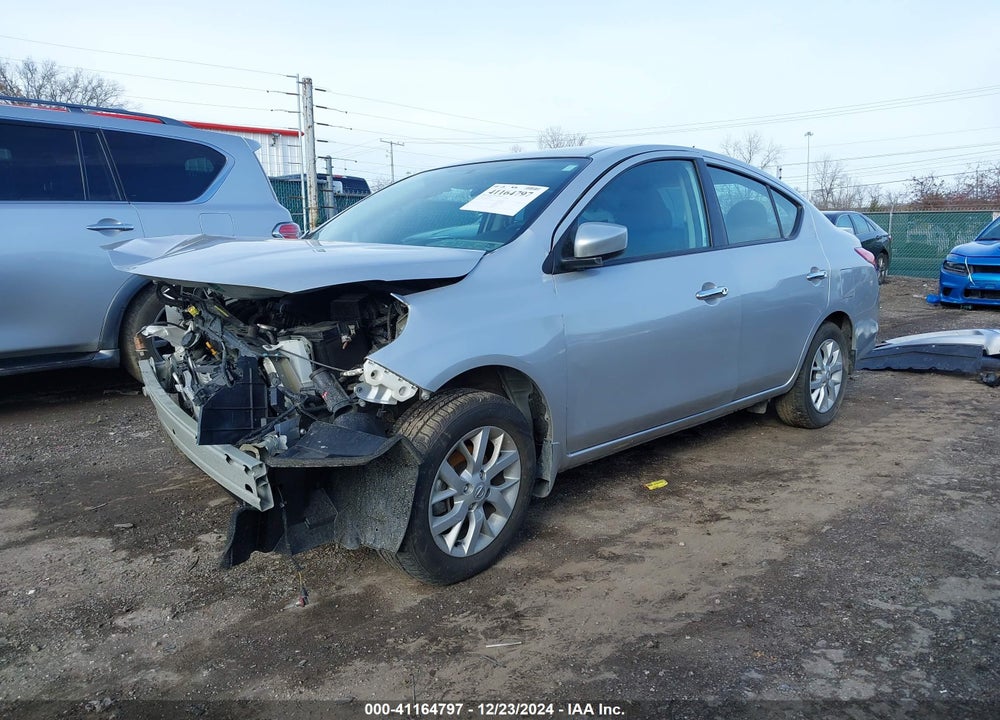 2019 NISSAN VERSA 1.6 SV VIN: 3N1CN7AP6KL819221