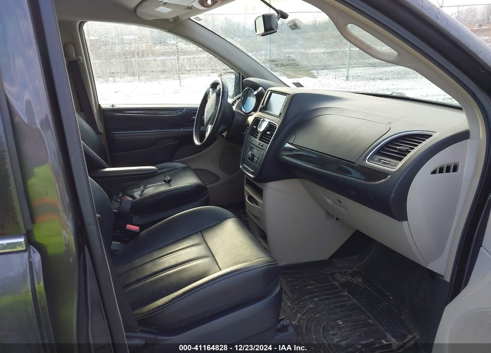 2016 CHRYSLER TOWN & COUNTRY TOURING VIN: 2C4RC1BG5GR222113