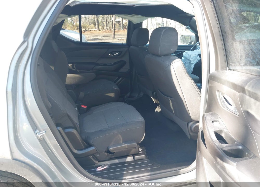 2023 CHEVROLET TRAVERSE FWD LT CLOTH VIN: 1GNERGKW1PJ184947