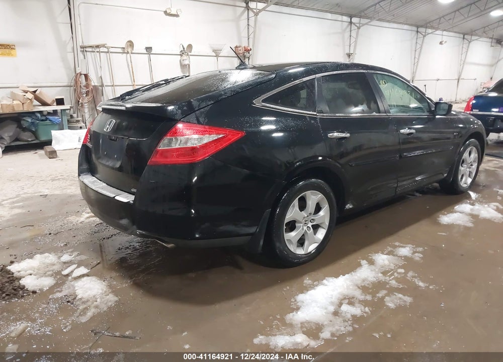 2011 HONDA ACCORD CROSSTOUR EX-L VIN: 5J6TF2H53BL004286