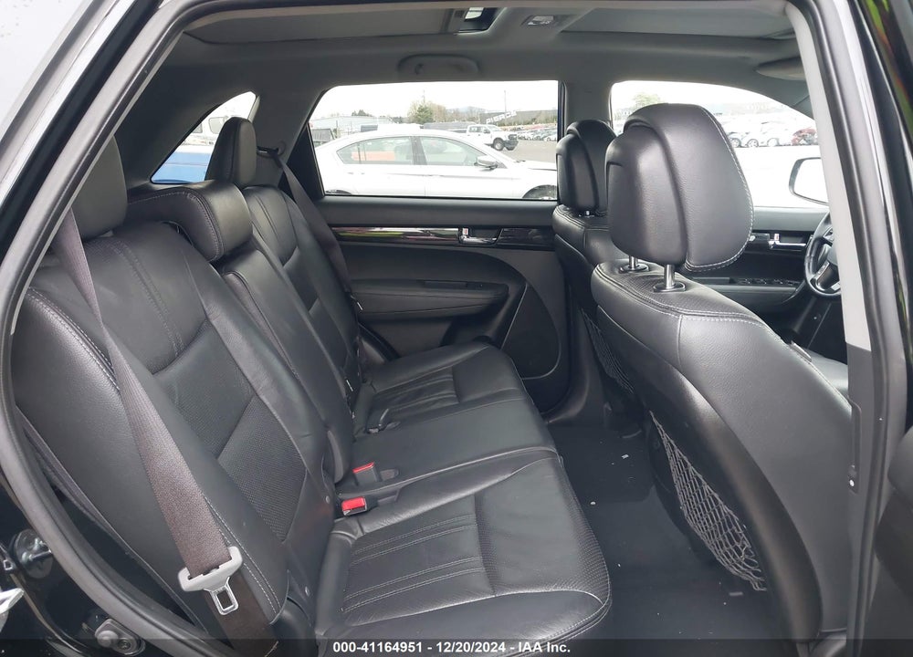 2012 KIA SORENTO SX V6 VIN: 5XYKWDA29CG259907