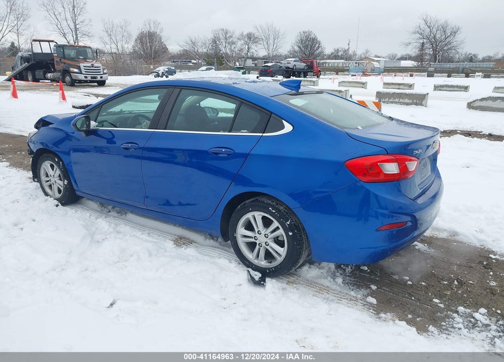 2017 CHEVROLET CRUZE LT AUTO VIN: 3G1BE5SM8HS572163