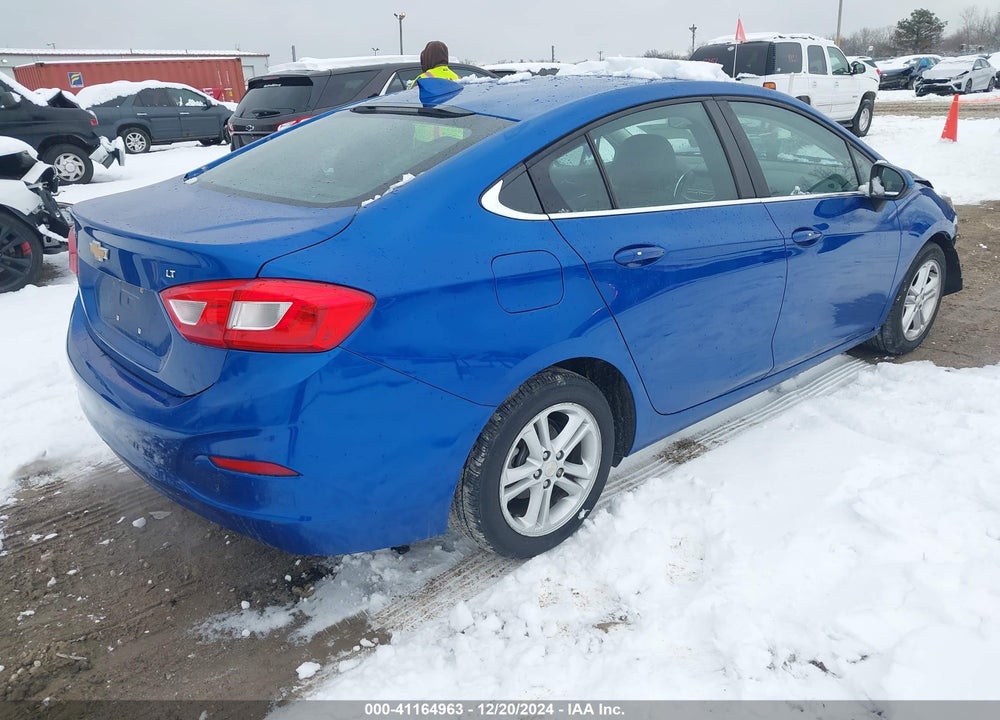 2017 CHEVROLET CRUZE LT AUTO VIN: 3G1BE5SM8HS572163