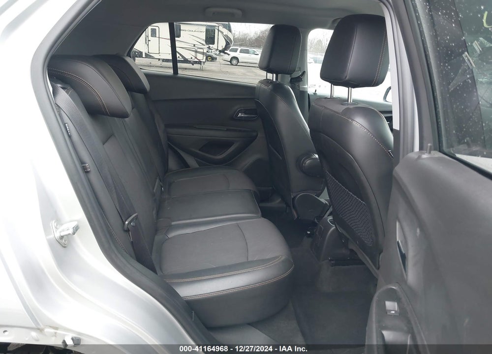 2019 CHEVROLET TRAX LT VIN: 3GNCJPSB6KL143596